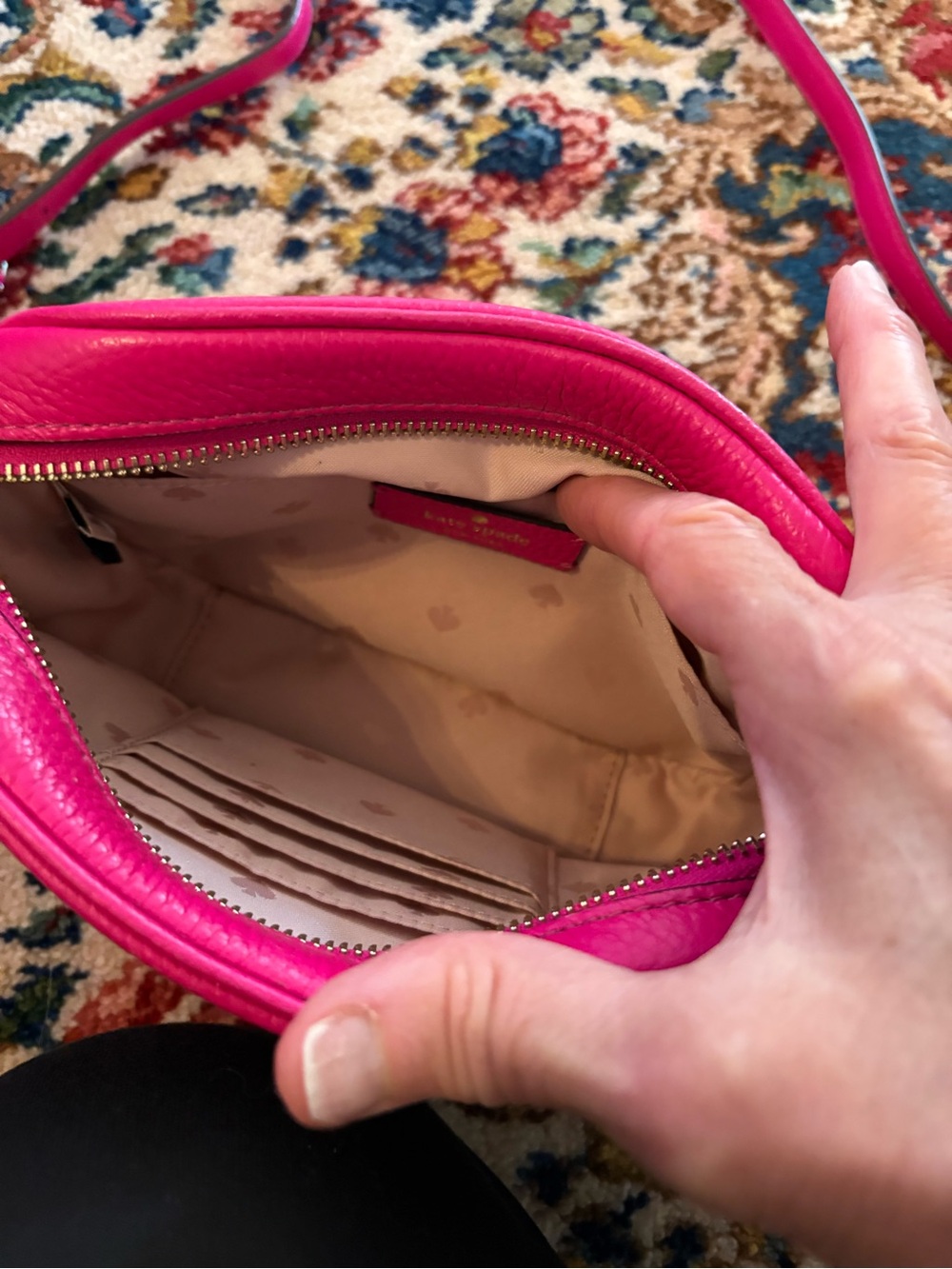 Kate Spade Kourtney Camera Bag Crossbody Pebbled Leather Excellent Condition - Picture 3 of 6